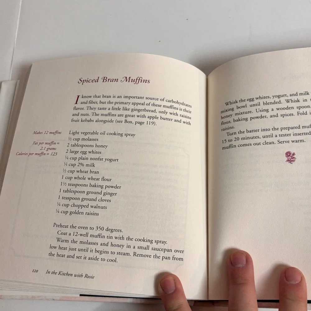 In‎ the Kitchen with Rosie Oprah's Favorite Recipes Rosie Daley 1994 1st Ed HC